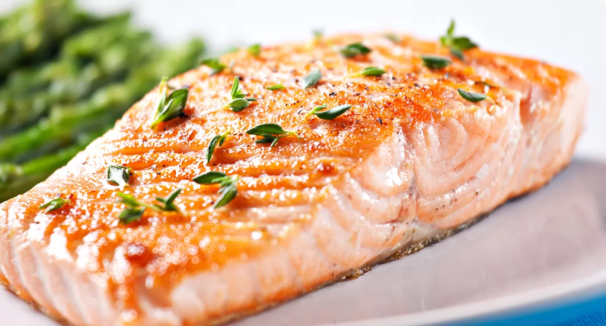 Salmon with Horseradish Sauce